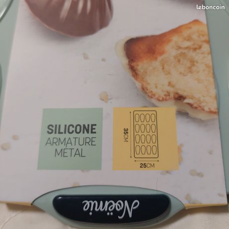 Moule à Madeleines En Inox - Live Love Baking