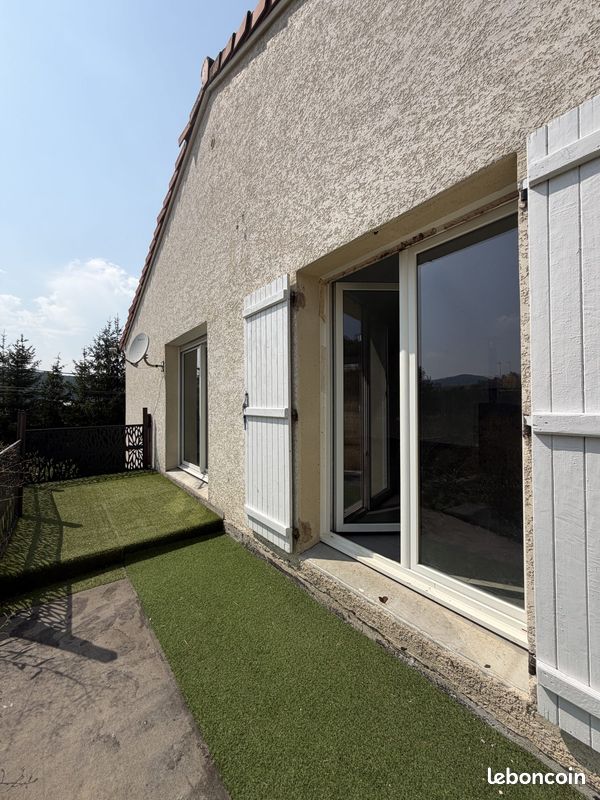 Maison 3 pièces 120 m² · à Retournac · 120 m² · 895 €/mois