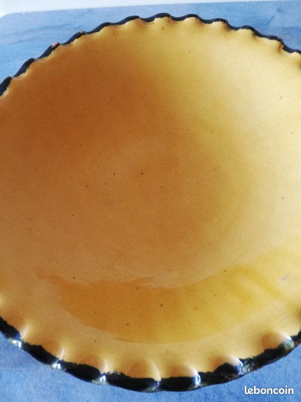 Coupe à fruits ou autre sur pied. Très beau jaune soleil (image 2)