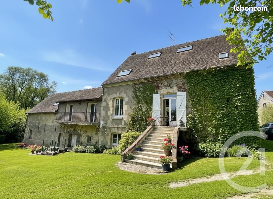 Maison 8 pièces 187 m² · à Gisors · 187 m² · 461 000 €