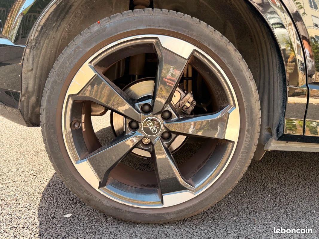 AUDI Q2 35 TFSI 150 S tronic 7 S line (image 28)