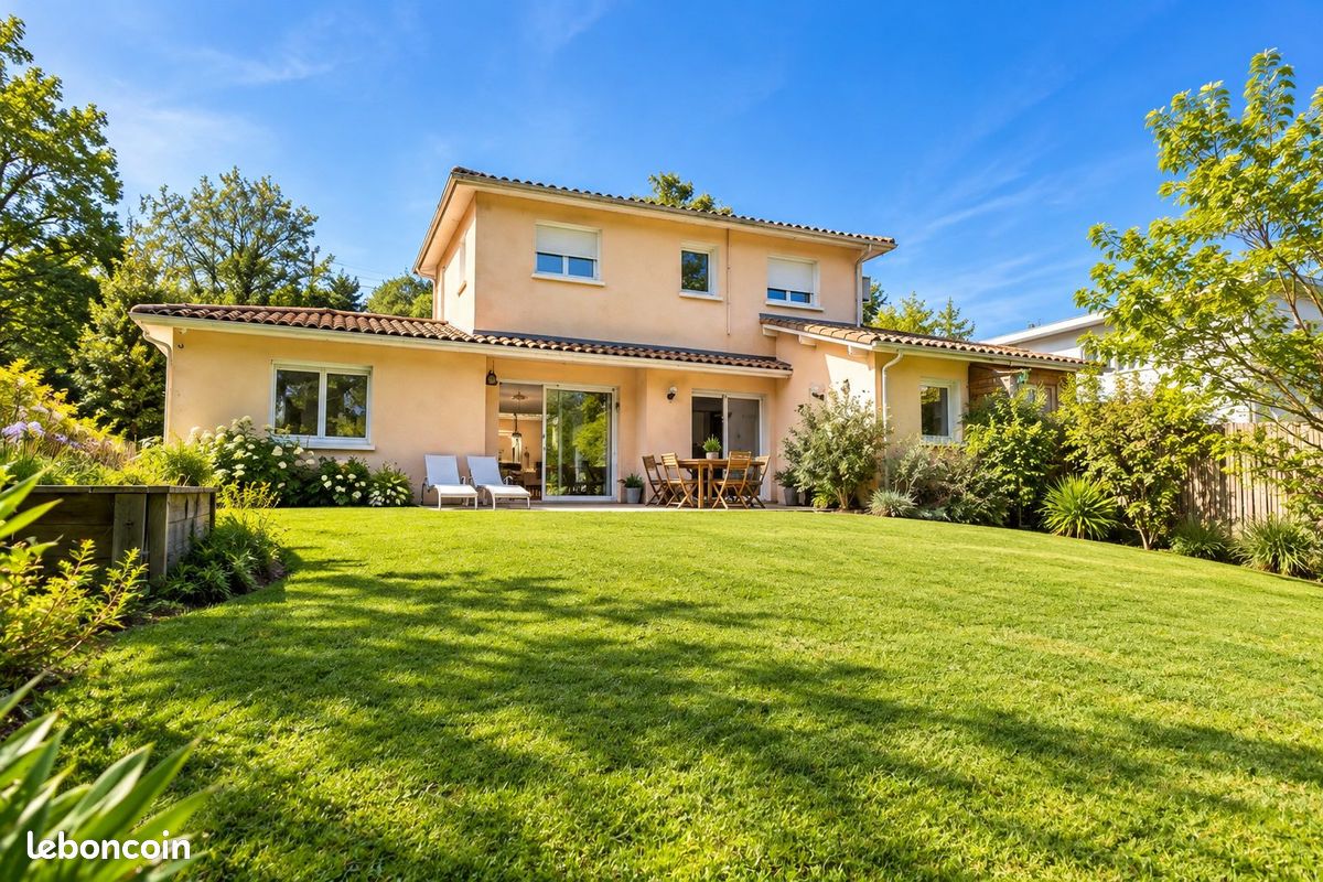 Maison 6 pièces 165 m² · à Biarritz · 165 m² · 1 450 000 €