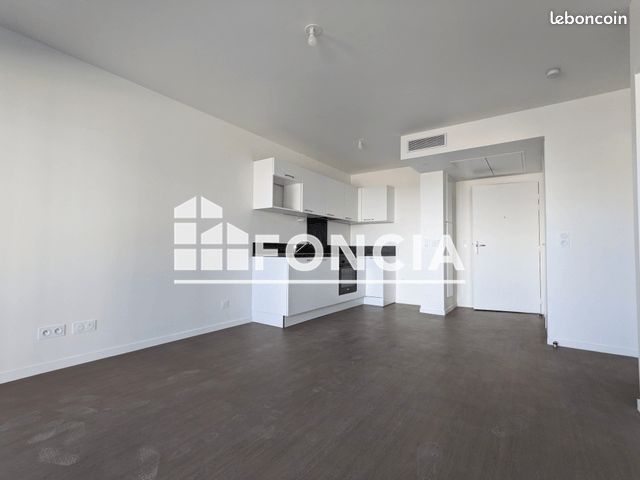 Appartement 2 pièces 42 m² · à Laval · 42 m² · 645 €/mois
