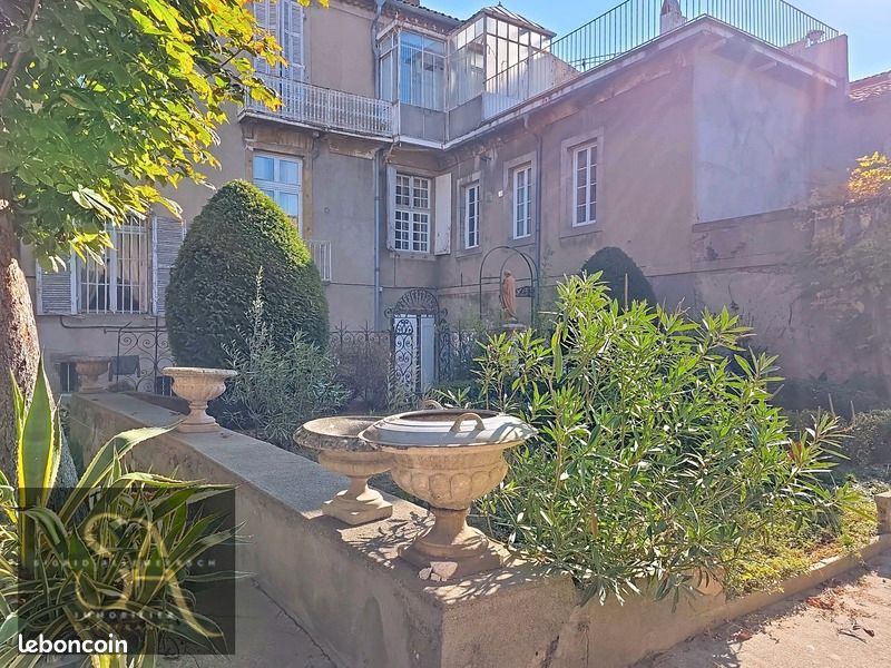 Immeuble 15 pièces 1 100 m² (image 7)