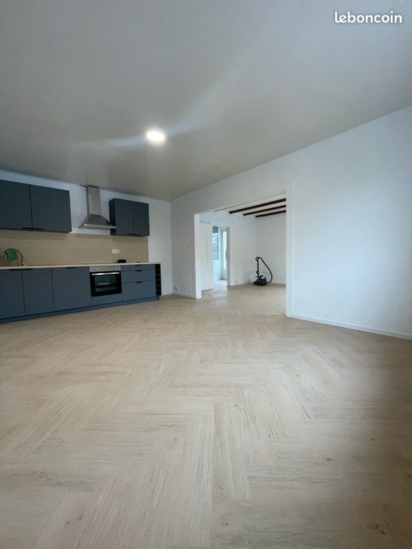 Appartement 3 pièces 78 m² · à Ruelisheim · 78 m² · 800 €