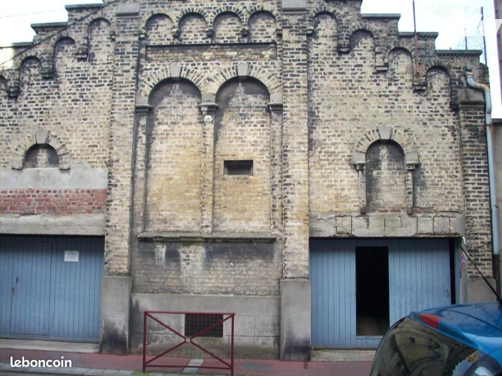 Garage CALAIS · 52 €
