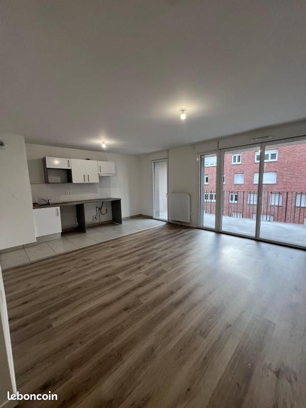 Appartement 2 pièces 63 m² · à Amiens · 63 m² · 879 €/mois