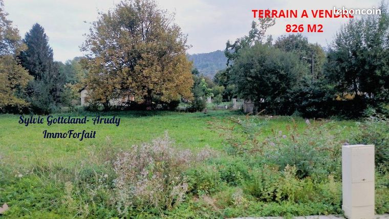 Terrain 826 m² Arudy