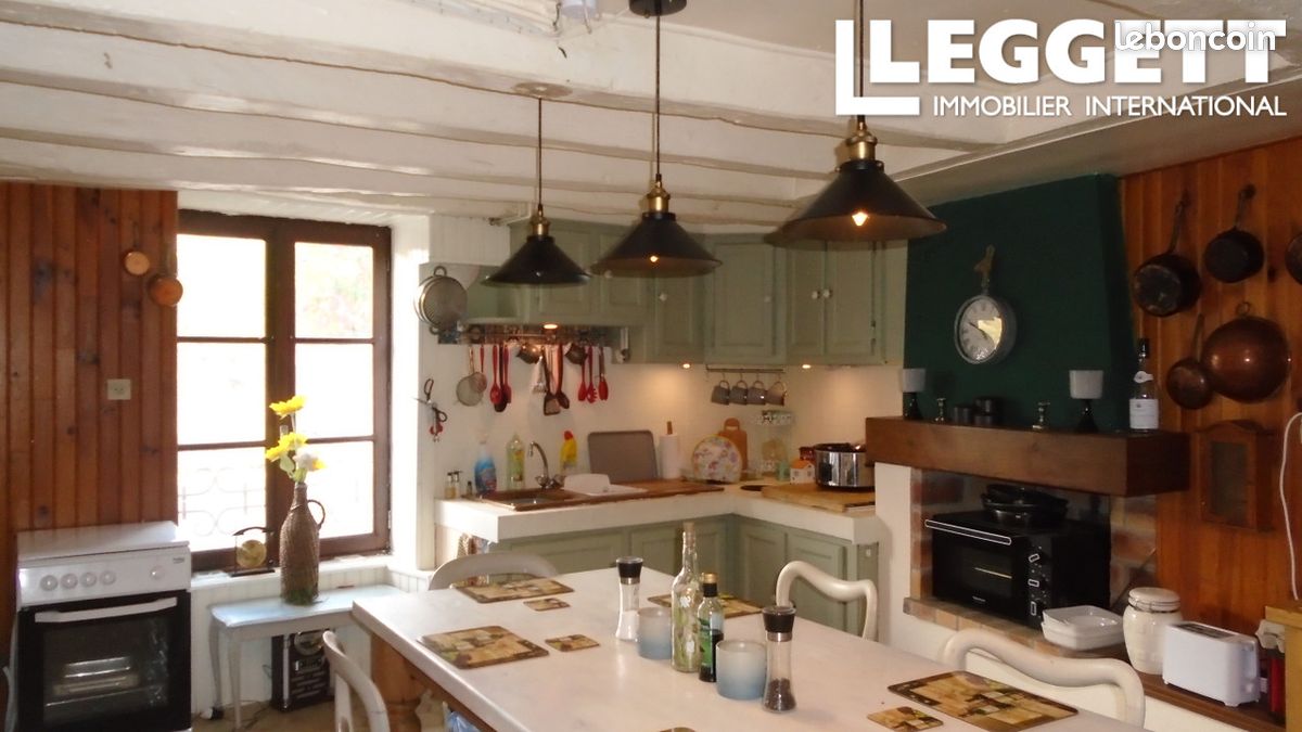 Maison 5 pièces 82 m² - Confolens 16500 (image 2)