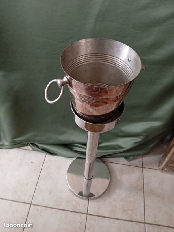 Support et seau a bouteille (image 3)