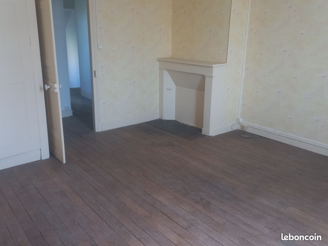 Maison 5 pièces 104 m² · à Montmirail · 104 m² · 87 500 €