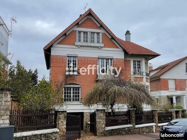 Maison 9 pièces 215 m²