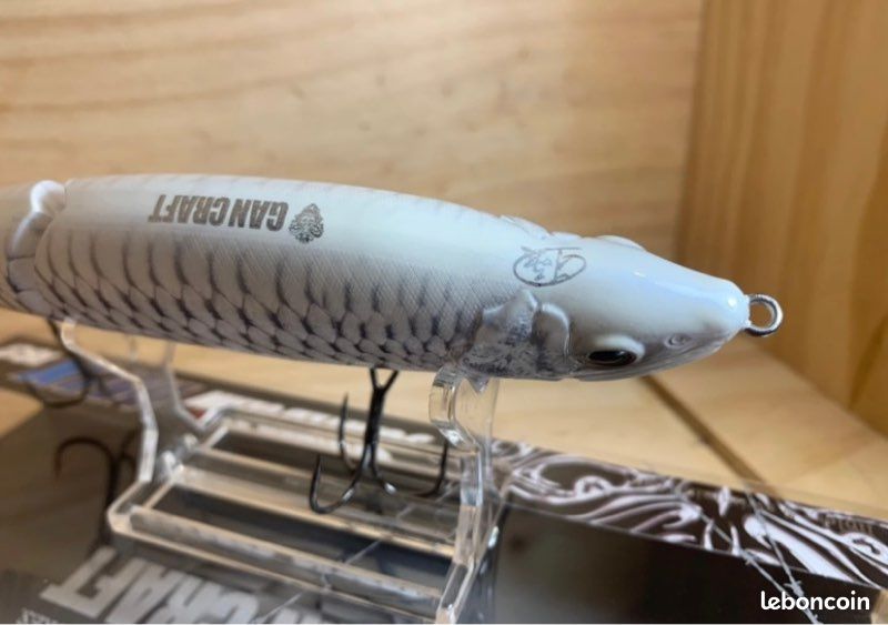 Leurre Soupe KO Gan Craft Claw 184 - Peinture Custom Zombie, Nageur (Neuf)