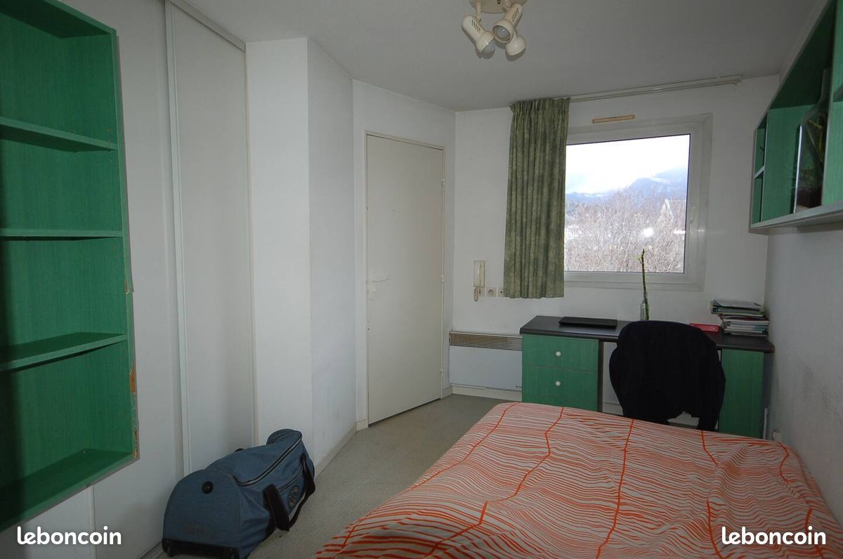 Appartement 1 pièce 17 m² · à Chambéry · 17 m² · 450 €