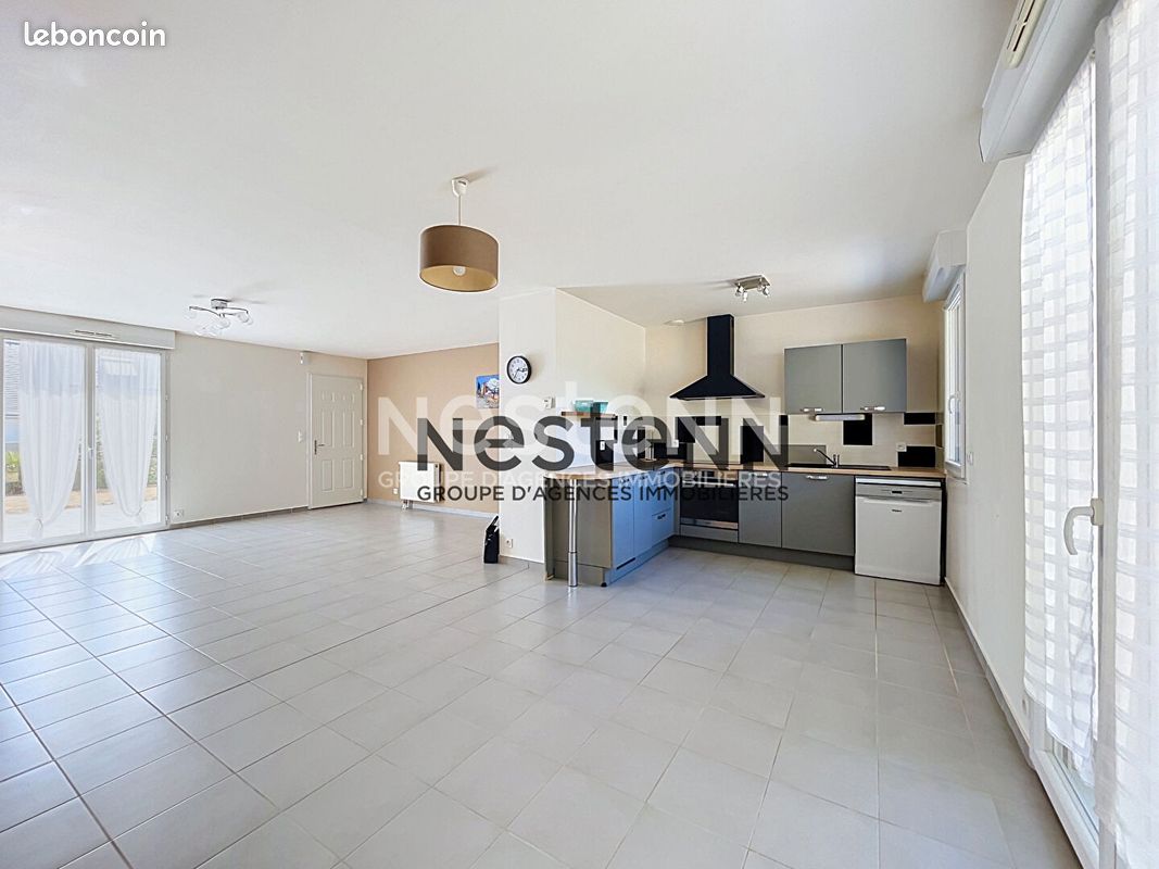 Maison 4 pièces 90 m² · à Surzur · 90 m² · 950 €/mois