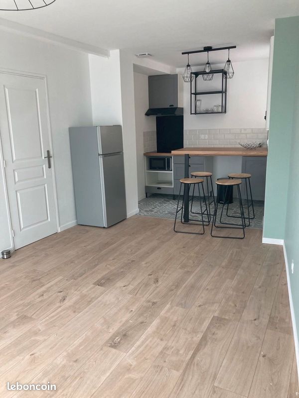 Appartement T2 meublé - Rouillé 86480 (image principale 0)