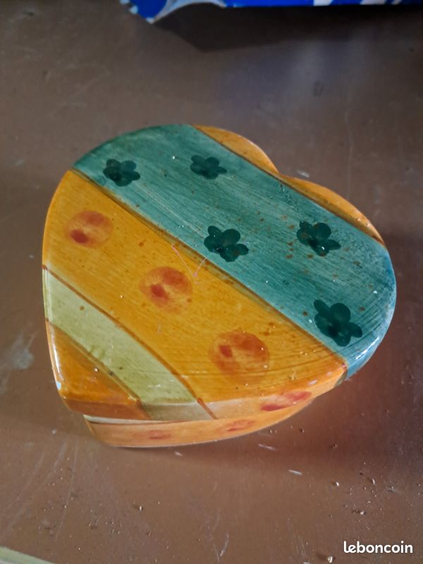 Boite (image 1)
