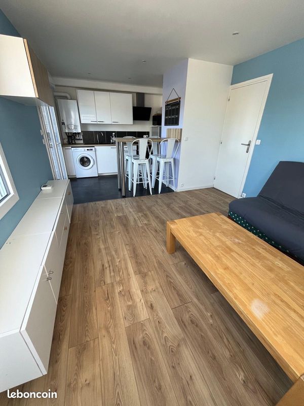 T2 lumineux avec grande terrasse privative – Parking privé – Ploemeur (image 4)