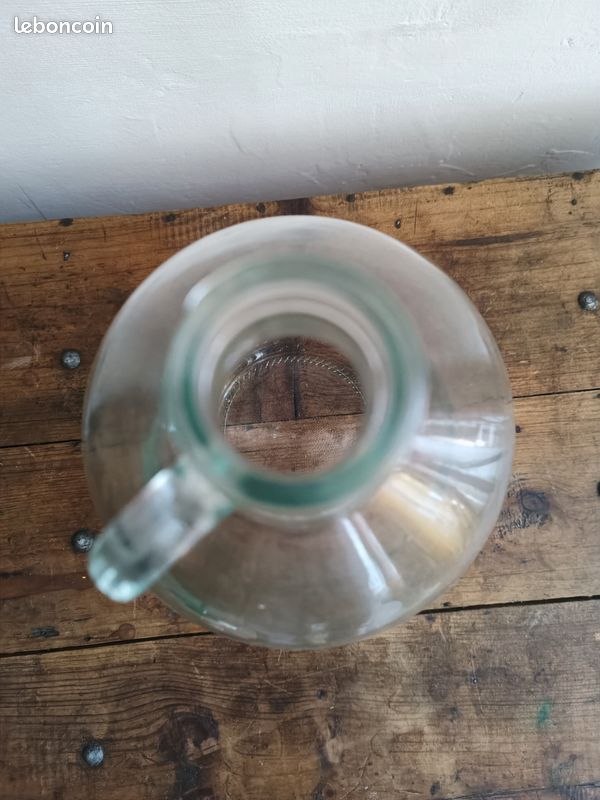 Grande Bonbonne / Flacon Ancien en Verre – L'Authenticité de l'Art de la Table et de la Cave (image 3)