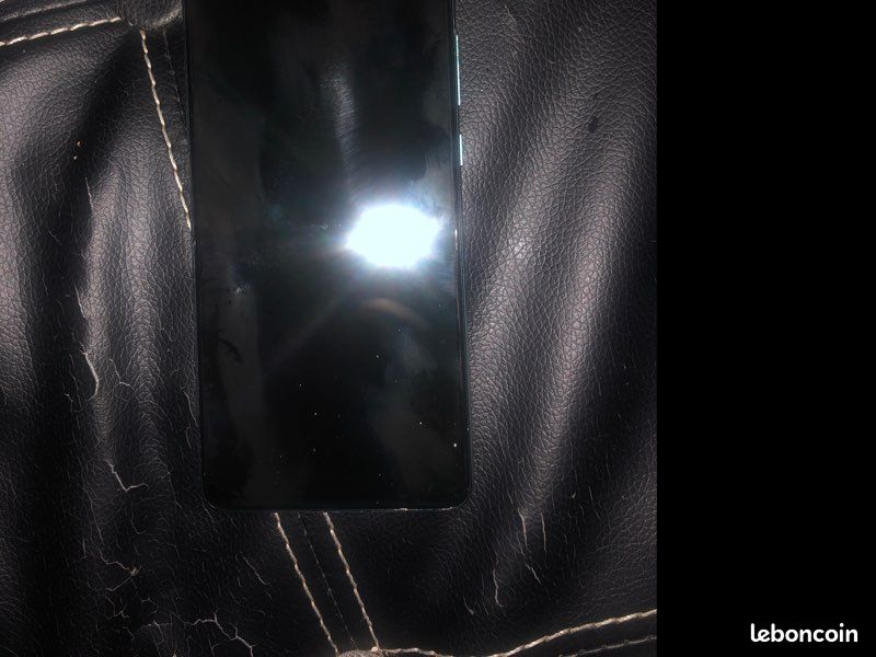Huawei P30 (image 1)