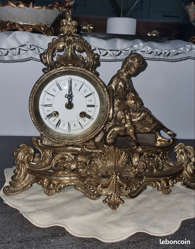 Horloge ancienne (image 1)