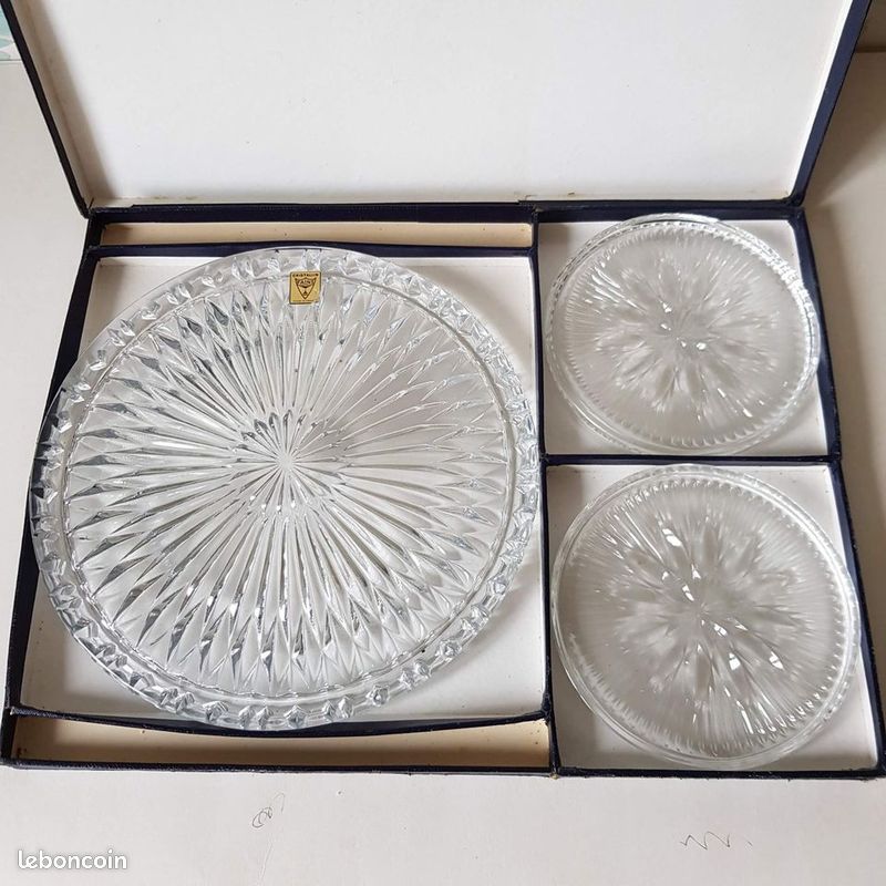 Dessous de plat et de bouteilles en cristal de Fains (image 1)
