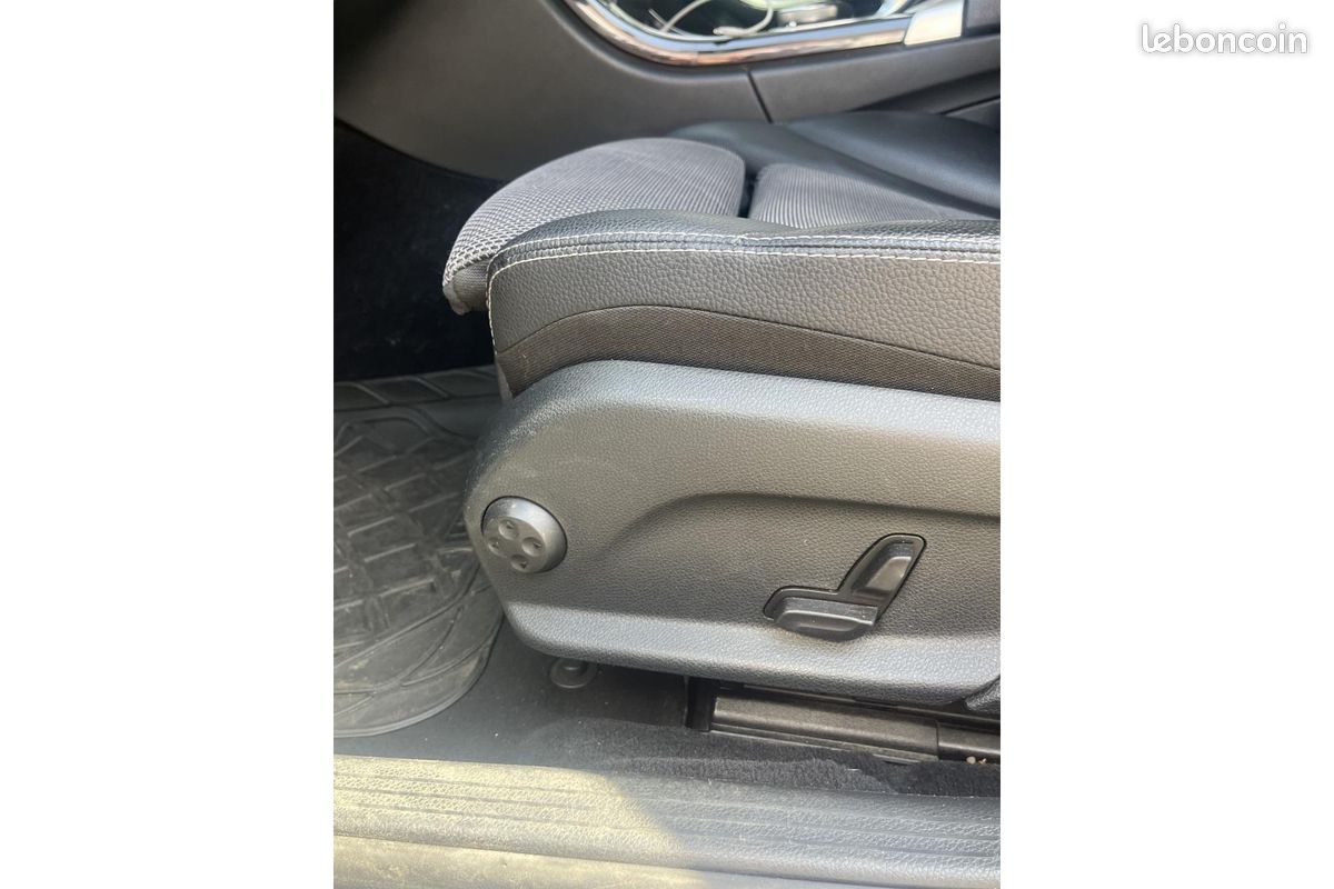 MERCEDES CLASSE C 220 d 2.2 cdi bluetec - 170ch - pack technologie - camera de recul (image 22)