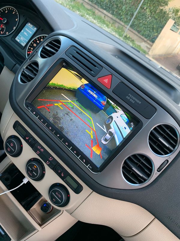 Lecteur Carplay/ Android auto Bluetooth Gps Waze /Google Map Android  VOLKSWAGEN-SEAT-SKODA avec CAMERA de recul + MIC - Équipement auto