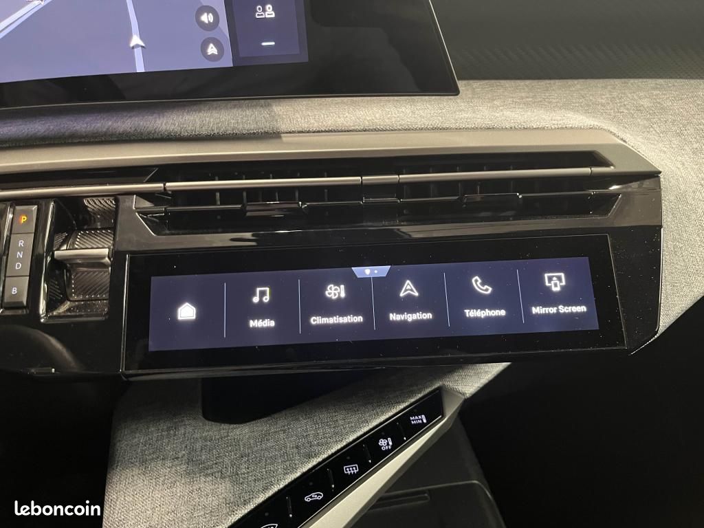 PEUGEOT 3008 ALLURE 1.6 Plug-in Hybrid 225ch - Apple Carplay, Caméra de recul (image 24)
