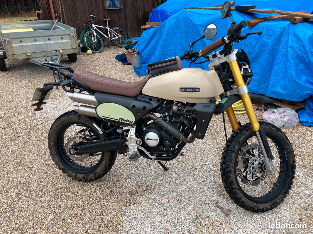 125 Fantic Rally sable 2023 (image 3)