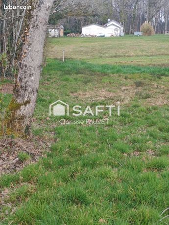 Terrain 1300 m² PANAZOL