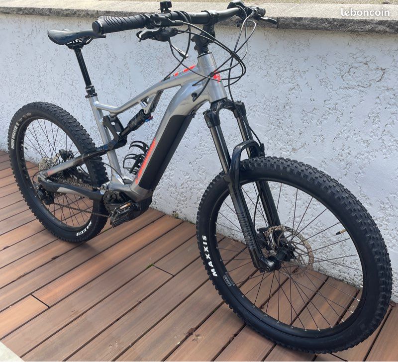 VTT électrique Lapierre Overvolt AM Taille L Excellent