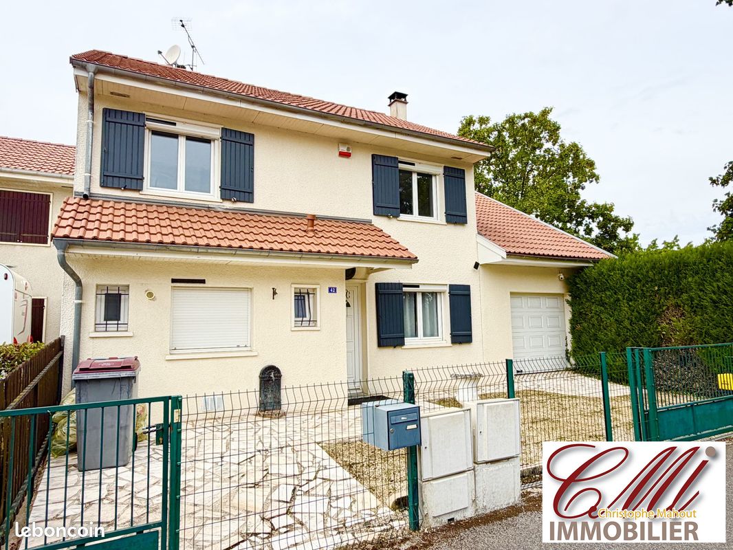 Maison 7 pièces 150 m² · à Vitry-le-François · 150 m² · 173 000 €