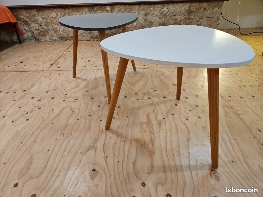 Tables basses / tables de chevet blanches et grises (image 2)