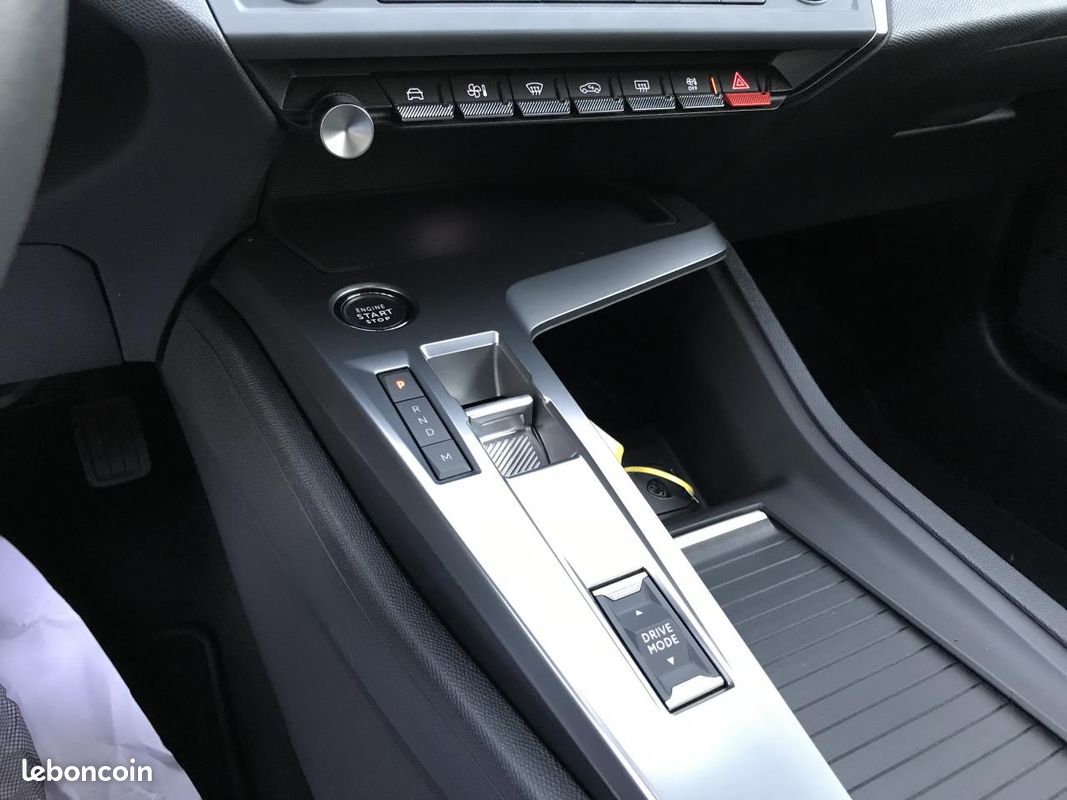 PEUGEOT 308 SW PureTech 130ch S&S EAT8 Active Pack (image 16)