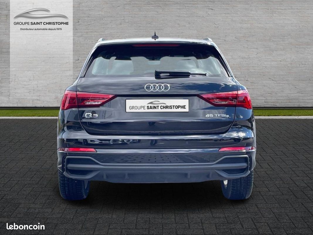 Audi Q3 45 TFSI e 245ch S line S tronic 6 (image 4)