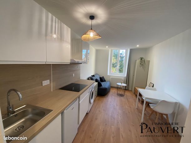 Studio 1 pièce 18 m²