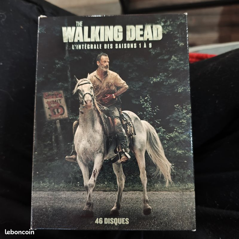 Intégrale DVD the walking dead saison 1 a 9 (image 1)