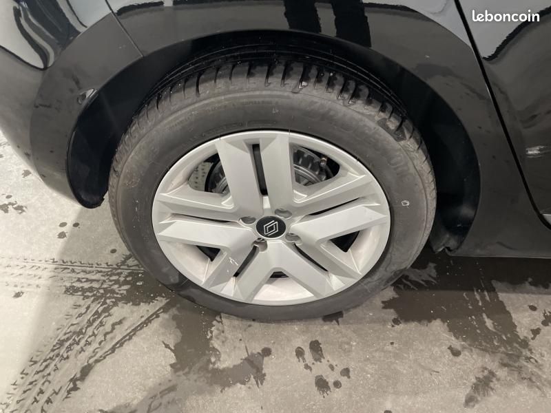 Renault Clio 1.5 Blue dCi 100ch Evolution - 24 (image 18)