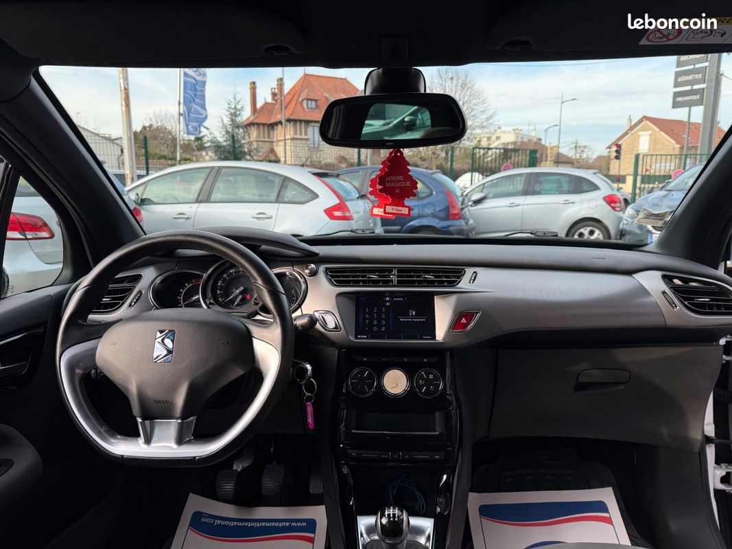 DS3 SO CHIC 1.6 Blue HDi 99CV / IDEAL JEUNE PERMIS/ ECONOMIQUE (image 4)