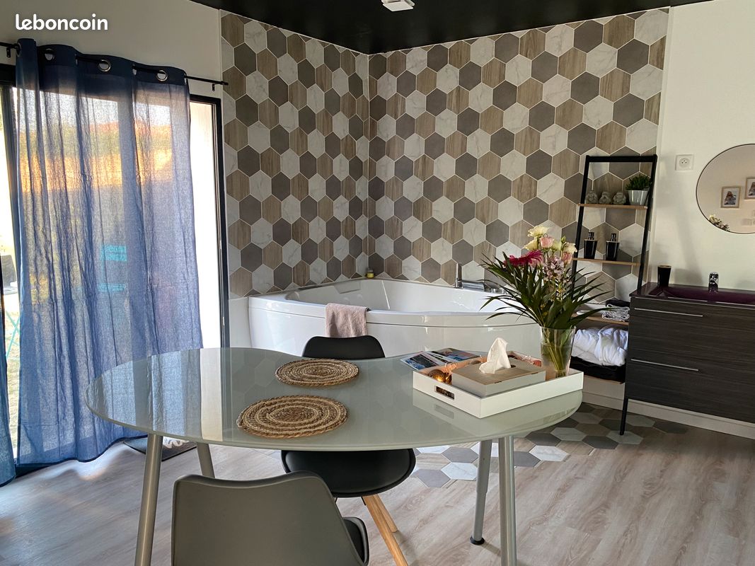 Gîte chaleureux avec Jacuzzi (image 3)