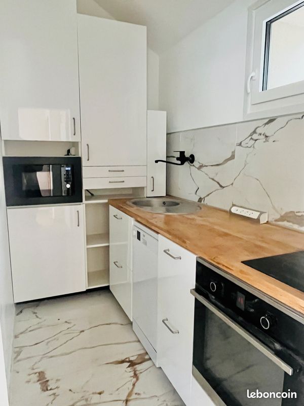 Appartement a louer jouy-le-moutier - 1 pièce(s) - 28 m2 - Surfyn