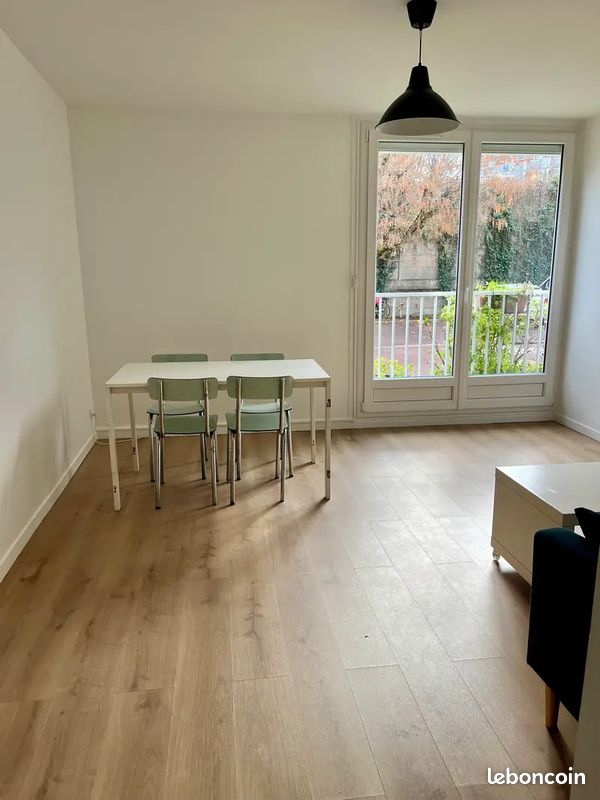 Appartement 3 pièces 54 m² · à Aubervilliers · 54 m² · 217 000 €