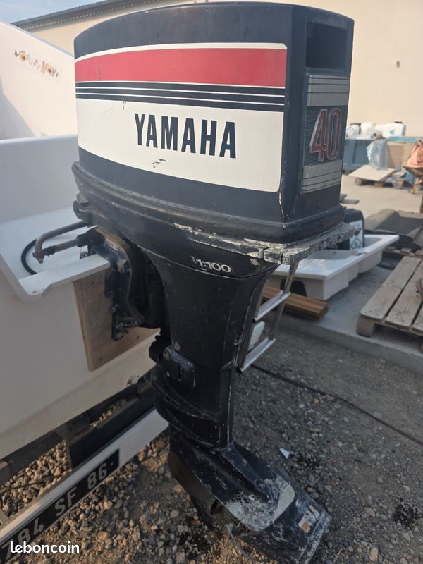 Moteur yamaha 2 temps 40 cv (image 1)