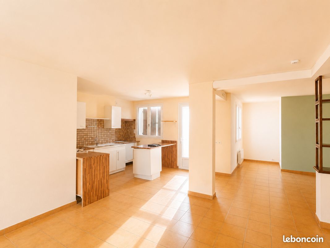 Maison 4 pièces 102 m² · à Angoulême · 102 m² · 681 €/mois