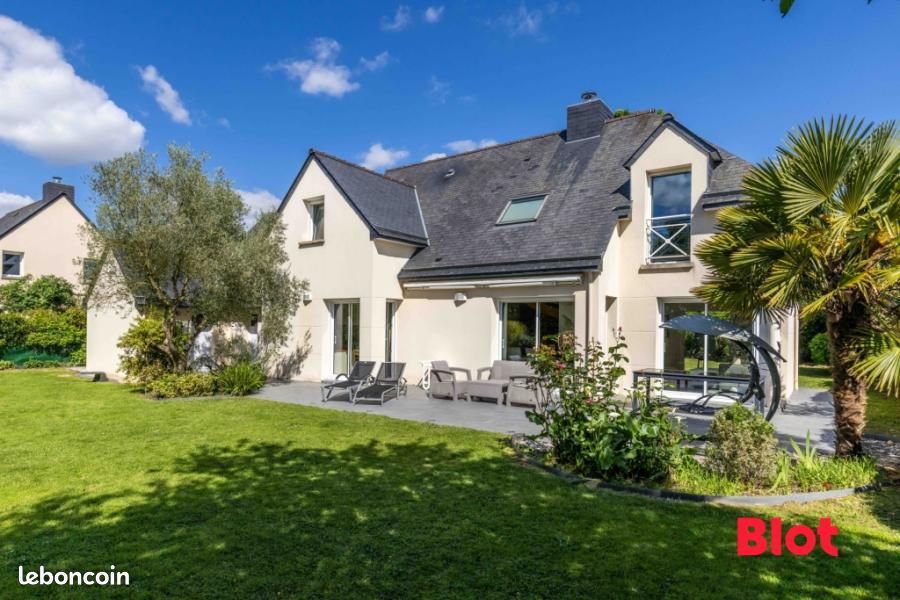 Maison 6 pièces 163 m² · à Bédée · 163 m² · 441 000 €