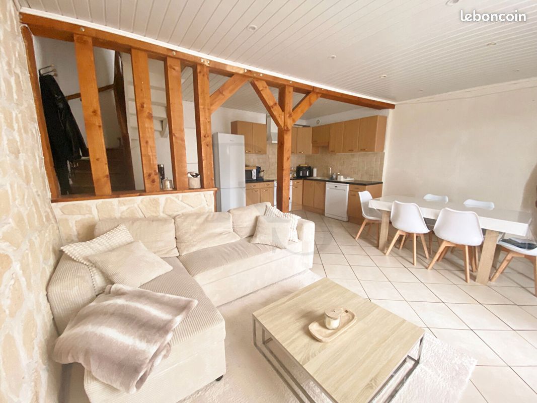Appartement 3 pièces 73 m² · à Écouché-les-Vallées · 73 m² · 500 €/mois