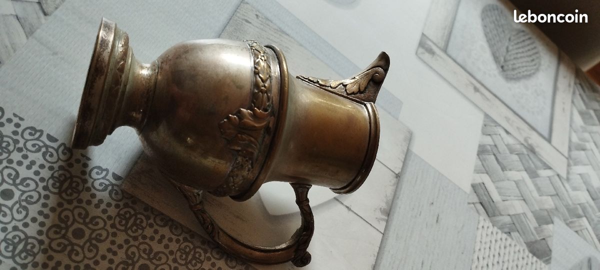 Ancien pot à lait en métal argenté (image 4)