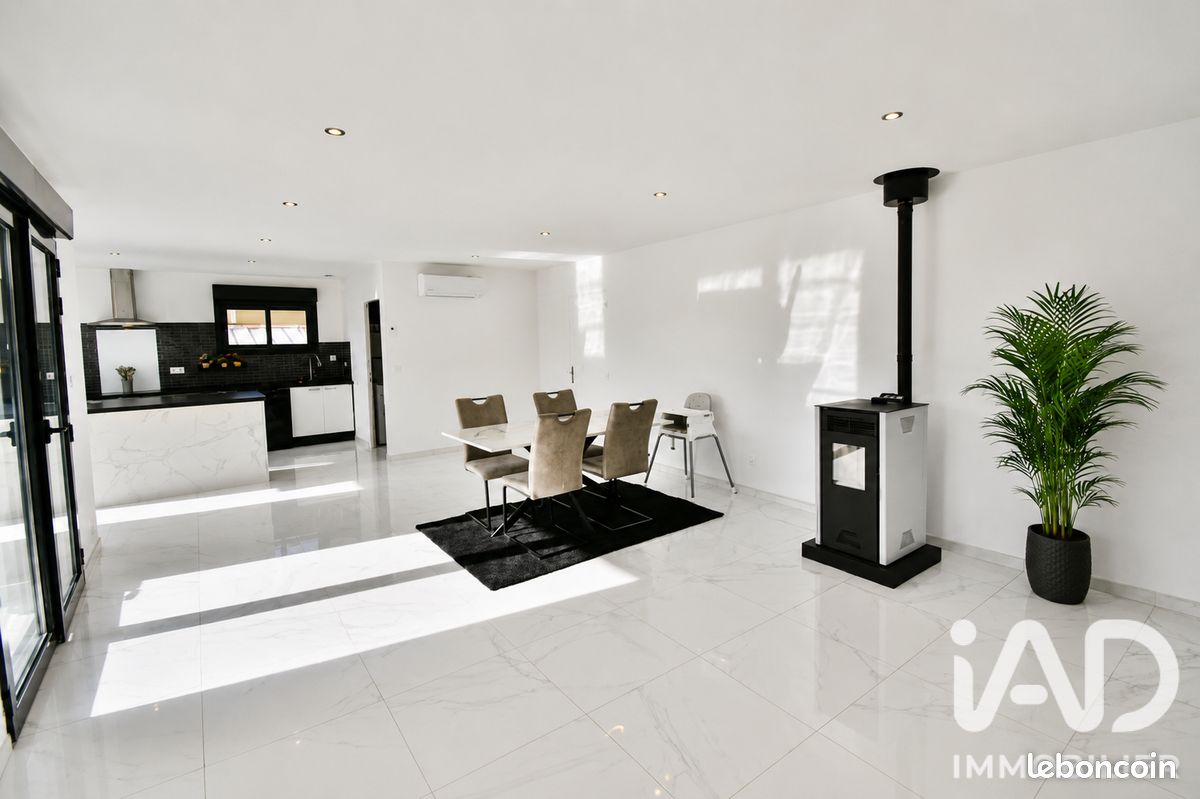 Maison 4 pièces 142 m² · à Labarthe-Inard · 142 m² · 254 900 €