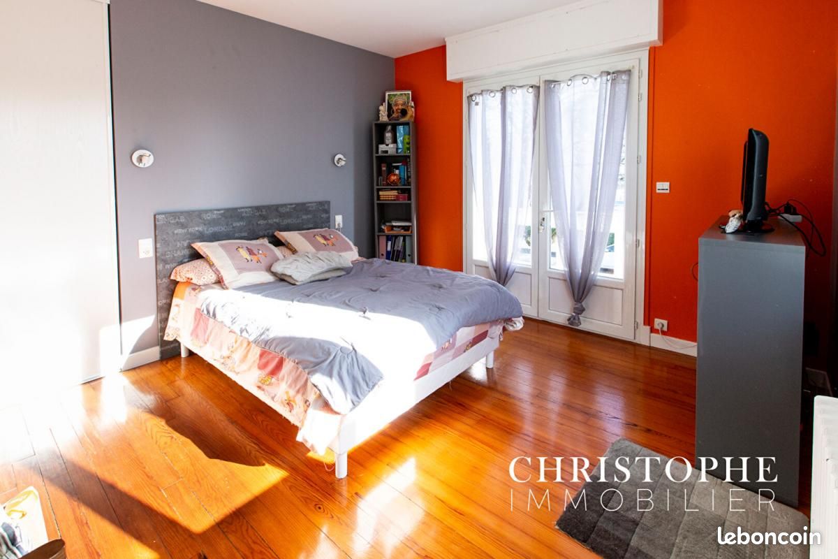 Maison 9 pièces 200 m² - Pau 64000 (image principale 6)